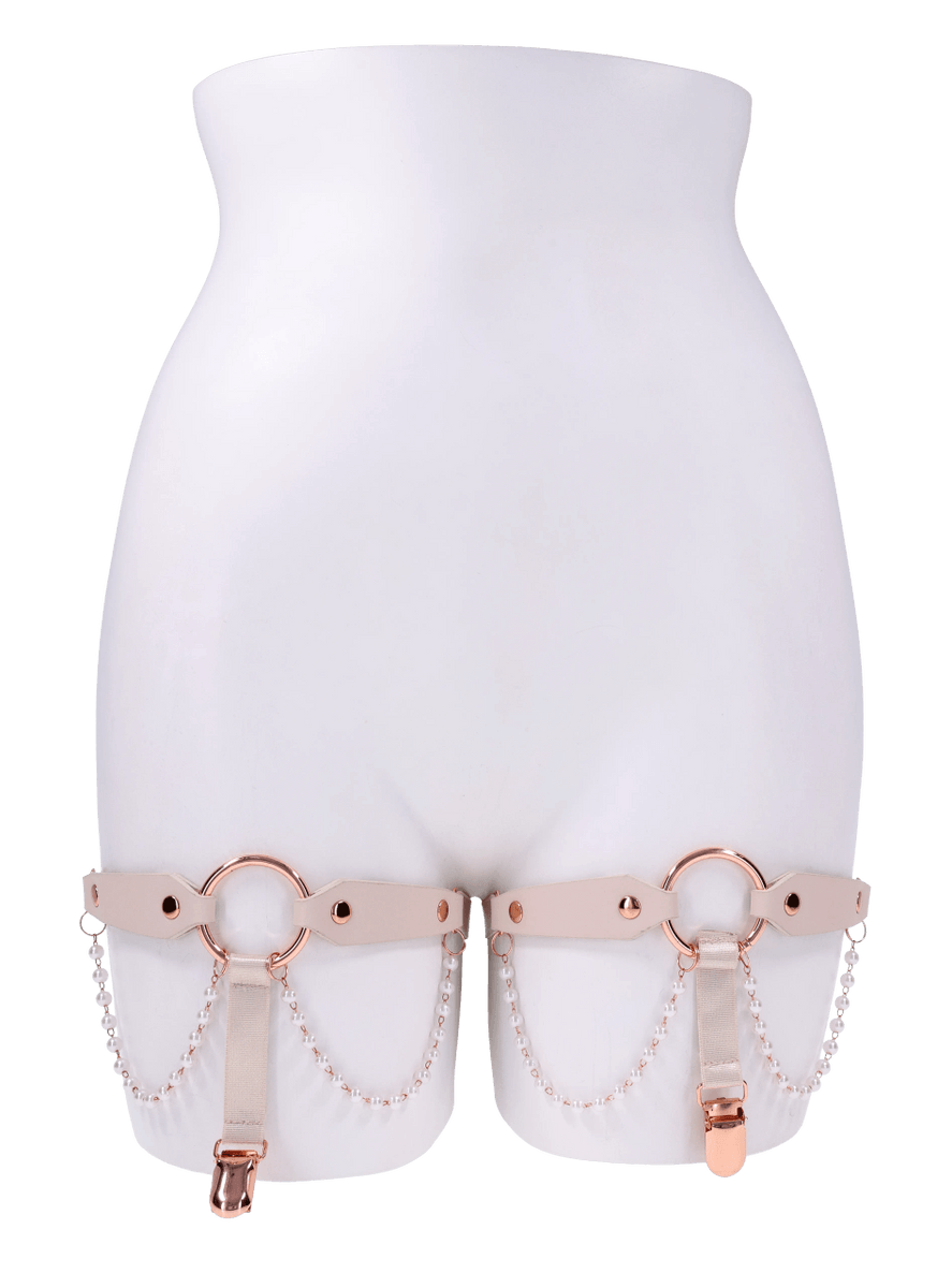 Pearl garter set with faux leather straps and rose gold hardware.