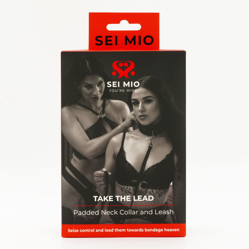Sei Mio padded neck collar and leash set with two women on the box.