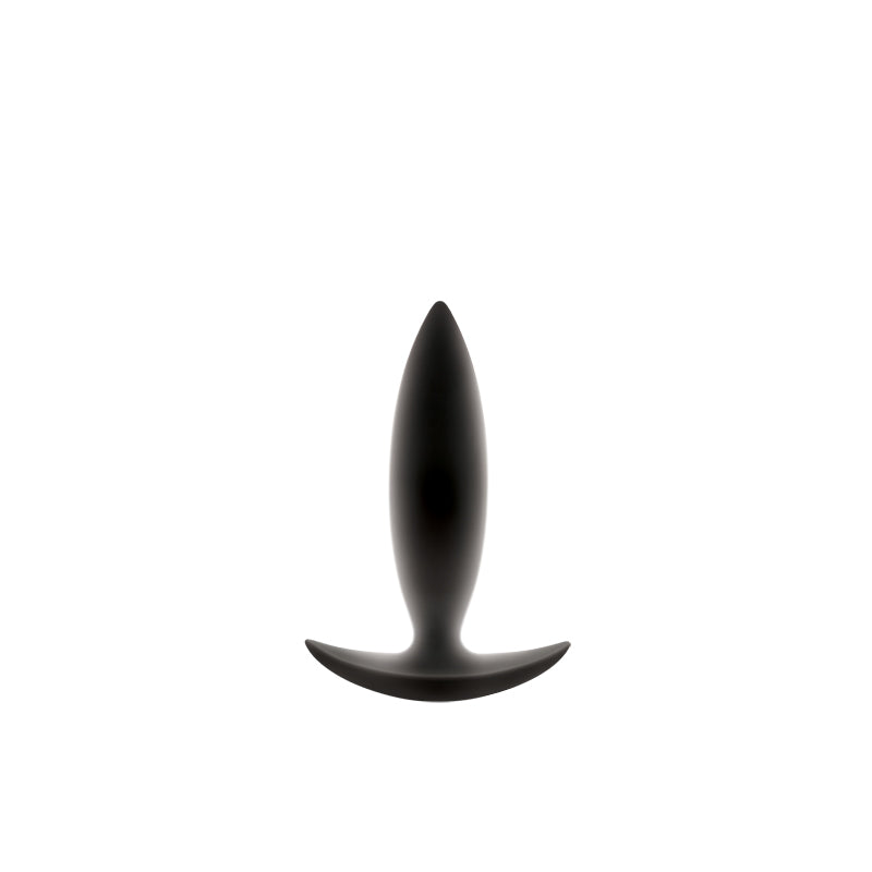 Black silicone anal plug with a spade-shaped base.