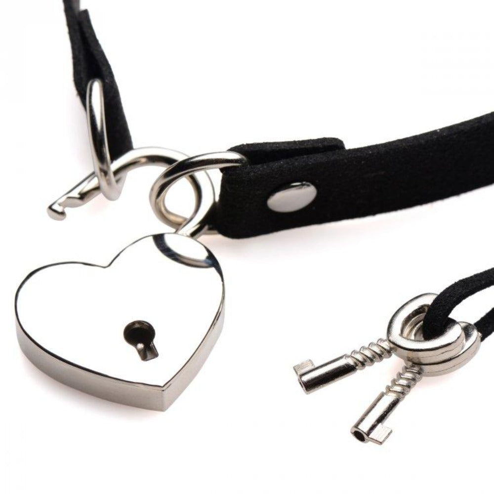 Black PU leather choker with a silver heart-shaped lock and two keys.
