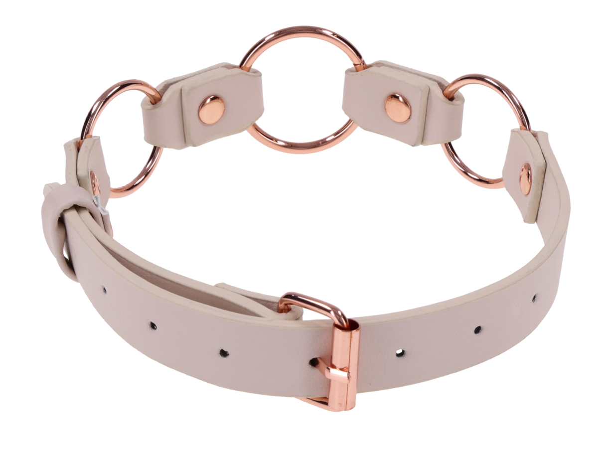 Faux leather day collar with rose gold rings and buckle.