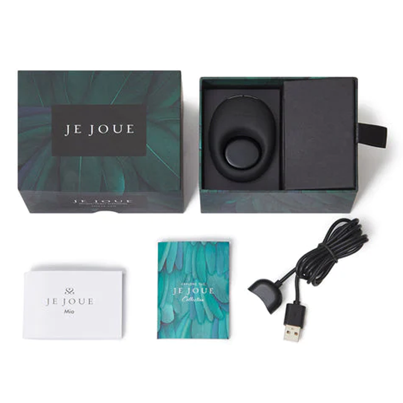 Je Joue Mio vibrating cock ring with charging cable and packaging.