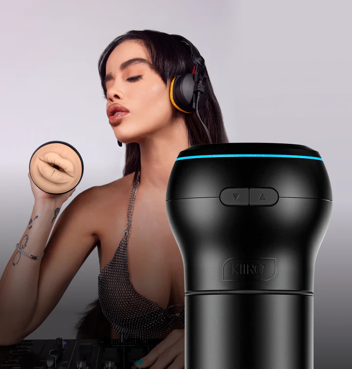 App-controlled oral stroker and PowerBlow suction kit with realistic lips.